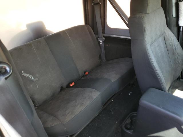 Photo 10 from auction – 2004 JEEP WRANGLER X with VIN 1J4FA39S94P713404