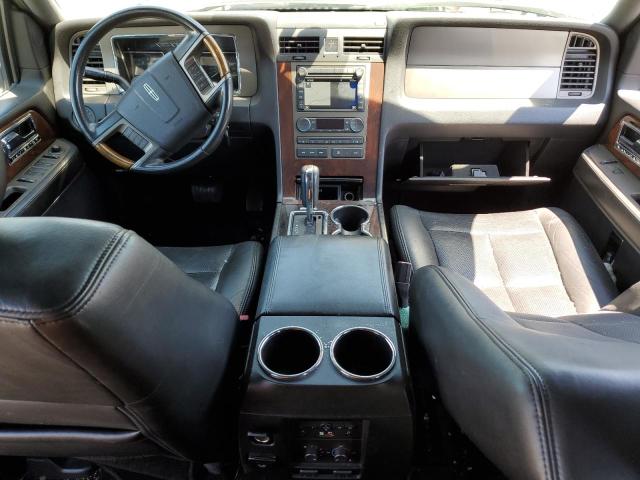 Photo 8 from auction – 2012 LINCOLN NAVIGATOR with VIN 5LMJJ3H57CEL06003