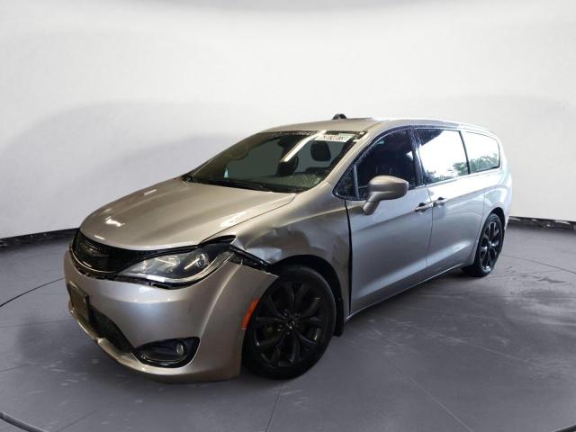 CHRYSLER PACIFICA T 2020 with VIN 2C4RC1FG3LR147688 - Photo from auction