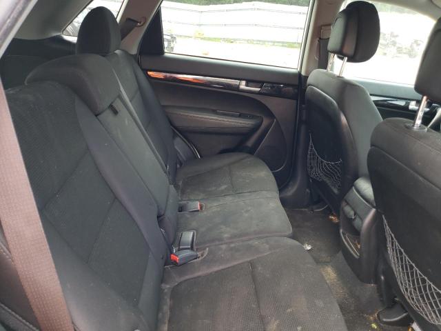 Photo 11 from auction – 2015 KIA SORENTO LX with VIN 5XYKT4A70FG590111