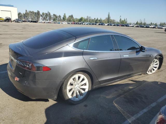 Photo 3 from auction – 2018 TESLA MODEL S with VIN 5YJSA1E21JF247083