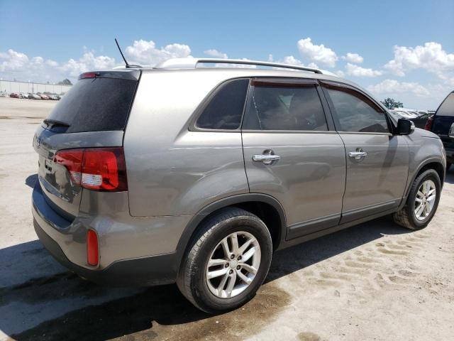 Photo 3 from auction – 2015 KIA SORENTO LX with VIN 5XYKT4A78FG608936