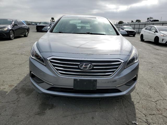 Photo 5 from auction – 2016 HYUNDAI SONATA SE with VIN 5NPE24AF0GH374339