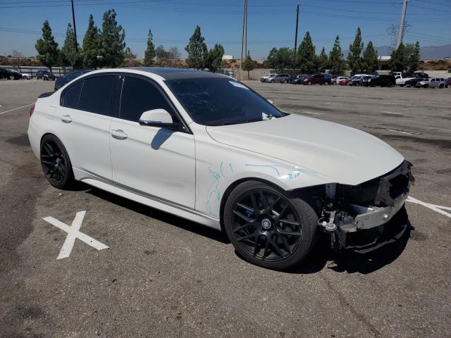 صورة رقم 4 من المزاد - 2016 BMW 340 I مع VIN WBA8B3C50GK383844