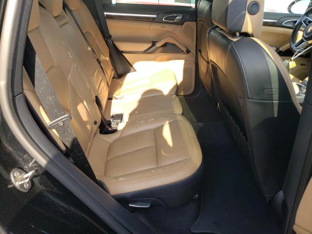 Photo 11 from auction – 2016 PORSCHE CAYENNE SE with VIN WP1AE2A21GLA64556