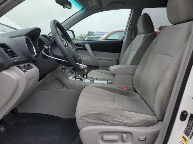 Photo 7 from auction – 2011 TOYOTA HIGHLANDER with VIN 5TDBK3EH4BS075657