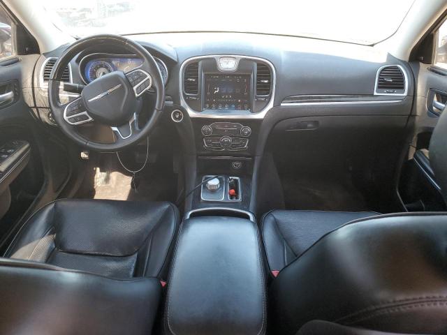 Photo 8 from auction – 2017 CHRYSLER 300C with VIN 2C3CCAKG4HH597136