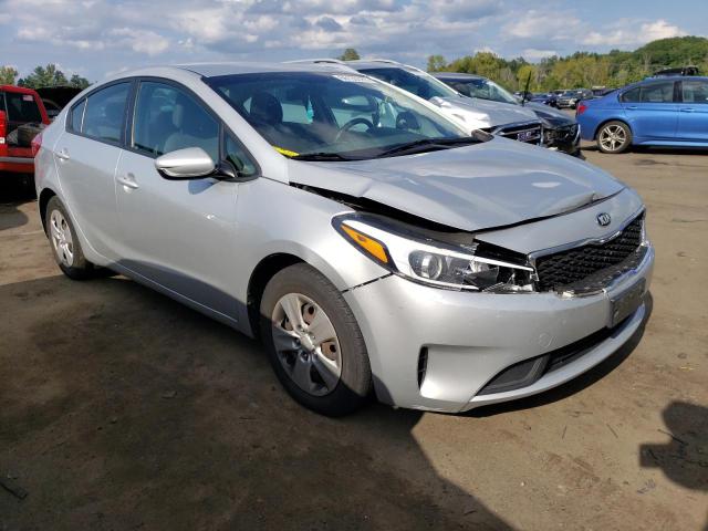 Photo 4 from auction – 2017 KIA FORTE LX with VIN 3KPFK4A70HE028018