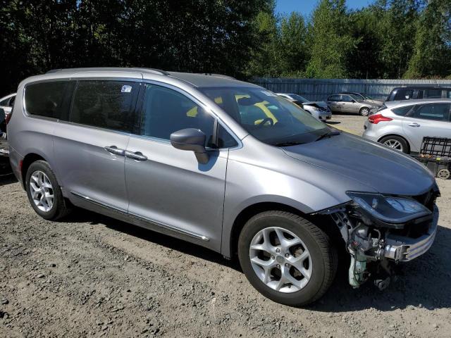 Photo 4 from auction – 2017 CHRYSLER PACIFICA T with VIN 2C4RC1BG5HR584170