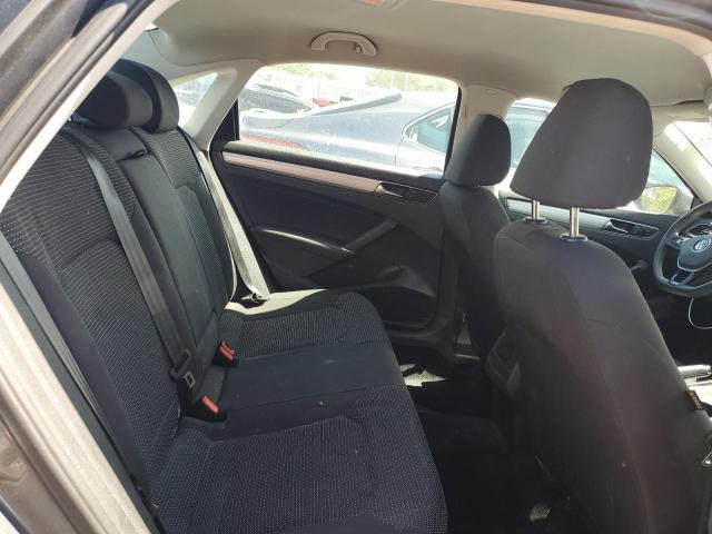 Photo 10 from auction – 2016 VOLKSWAGEN PASSAT S with VIN 1VWAT7A34GC063928