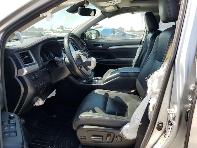 Photo 7 from auction – 2018 TOYOTA HIGHLANDER with VIN 5TDKZRFH4JS265261