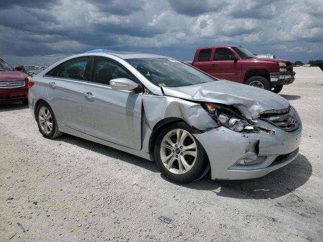 Photo 4 from auction – 2011 HYUNDAI SONATA SE with VIN 5NPEC4AC8BH001948