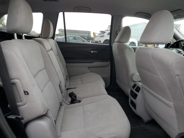 Photo 10 from auction – 2016 HONDA PILOT LX with VIN 5FNYF6H15GB026266