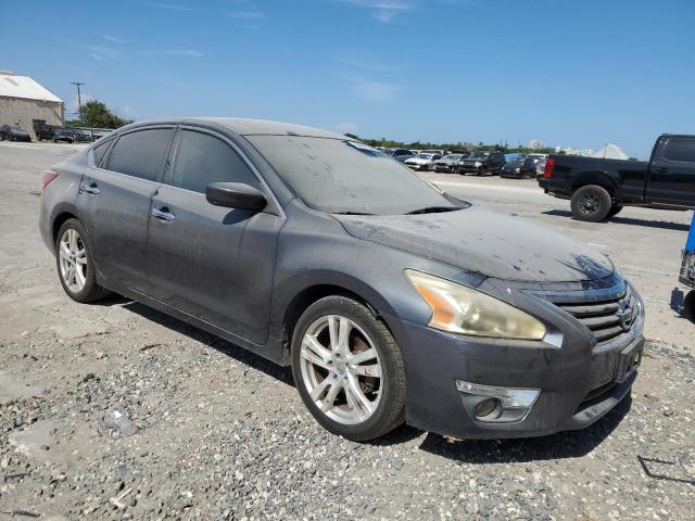 Photo 4 from auction – 2013 NISSAN ALTIMA 3.5 with VIN 1N4BL3AP8DN439250