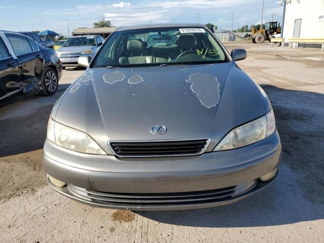 Photo 5 from auction – 1997 LEXUS ES 300 with VIN JT8BF22G5V5005846