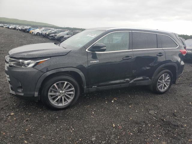TOYOTA HIGHLANDER 2019 with VIN 5TDJGRFH5KS065136 - Photo from auction