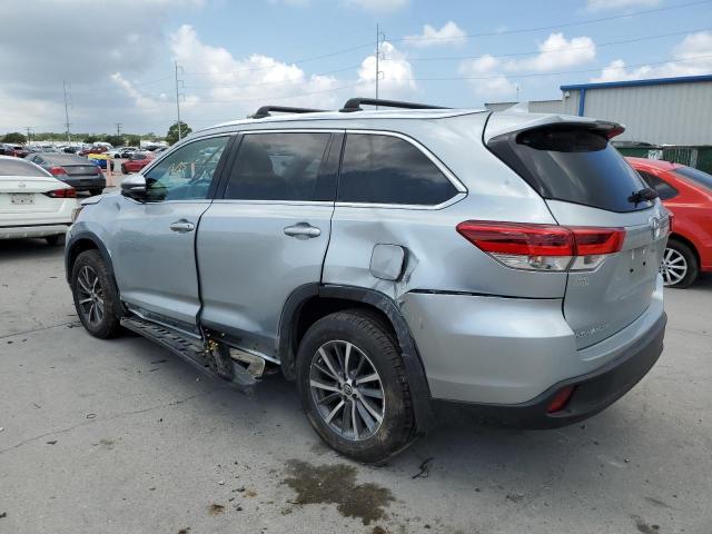 Photo 2 from auction – 2019 TOYOTA HIGHLANDER with VIN 5TDKZRFHXKS570071
