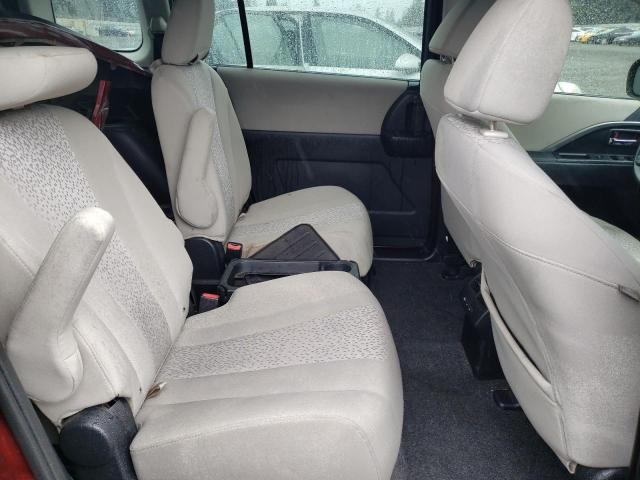 Photo 11 from auction – 2012 MAZDA 5 with VIN JM1CW2BLXC0135103