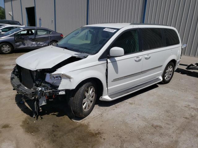 CHRYSLER TOWN & COU 2013 with VIN 2C4RC1BG1DR821327 - Photo from auction
