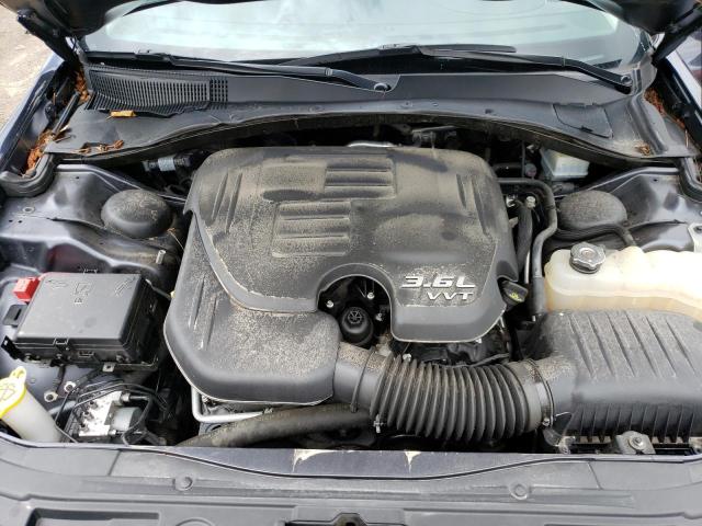Photo 11 from auction – 2017 CHRYSLER 300 LIMITE with VIN 2C3CCARG2HH541833