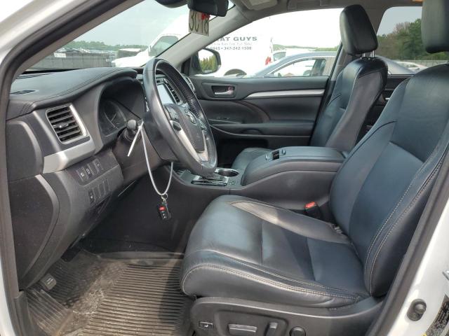 Photo 7 from auction – 2018 TOYOTA HIGHLANDER with VIN 5TDJZRFH2JS528861