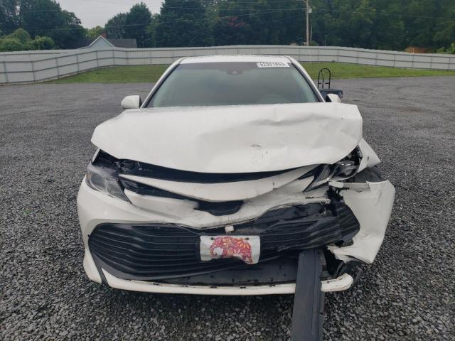 Photo 5 from auction – 2020 TOYOTA CAMRY LE with VIN 4T1C11BK5LU007176
