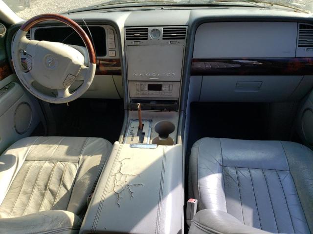 Photo 8 from auction – 2006 LINCOLN NAVIGATOR with VIN 5LMFU27576LJ17702