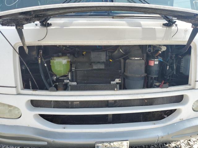 Photo 7 from auction – 2002 FORD COACHMAN with VIN 1FCMF53SX20A03632