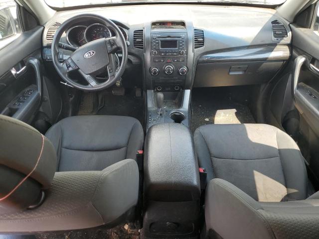 Photo 8 from auction – 2013 KIA SORENTO LX with VIN 5XYKTCA63DG376387