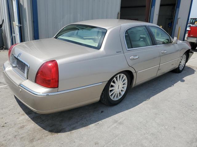 Photo 3 from auction – 2003 LINCOLN TOWN CAR E with VIN 1LNHM81W63Y678178