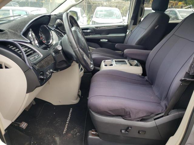 Photo 7 from auction – 2016 CHRYSLER TOWN & COU with VIN 2C4RC1BG4GR245656