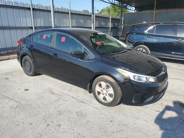 Photo 4 from auction – 2017 KIA FORTE LX with VIN 3KPFK4A77HE083128