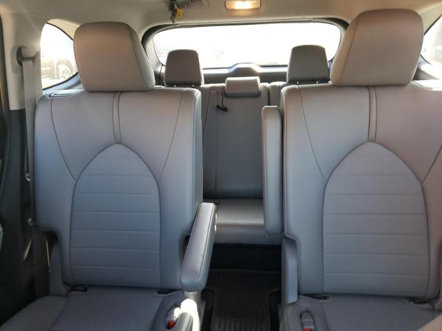 Photo 10 from auction – 2021 TOYOTA HIGHLANDER with VIN 5TDGZRAH6MS074376
