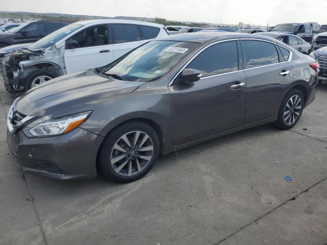 NISSAN ALTIMA 2.5 2017 with VIN 1N4AL3AP5HC218167 - Photo from auction