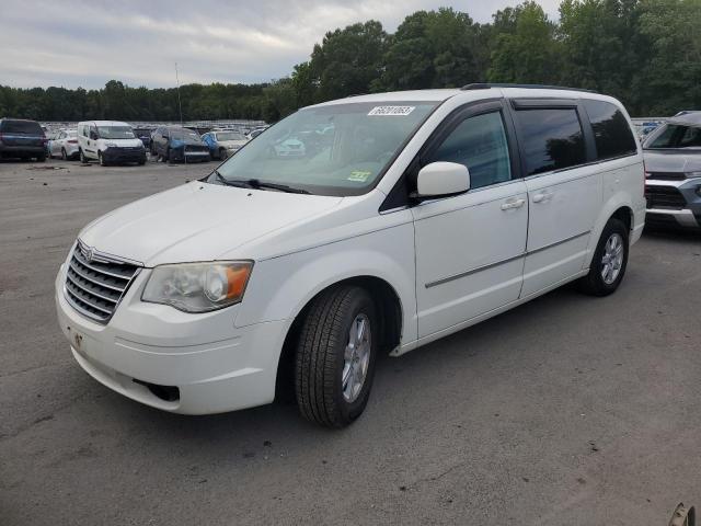 Photo 1 from auction – 2010 CHRYSLER TOWN & COU with VIN 2A4RR5D16AR373493