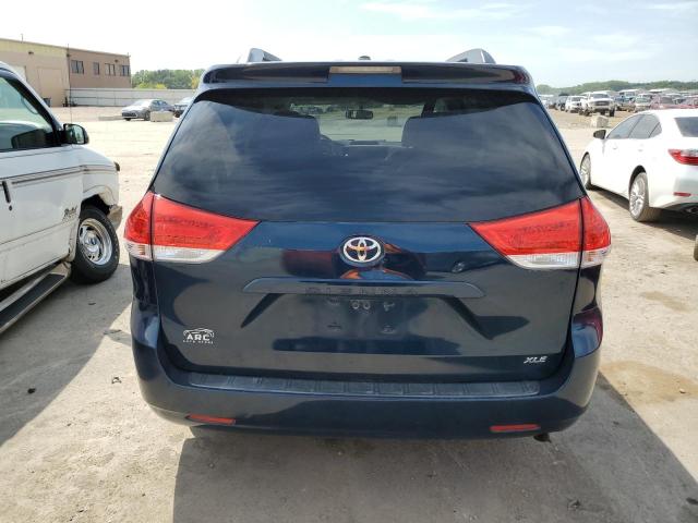 Photo 6 from auction – 2011 TOYOTA SIENNA XLE with VIN 5TDYK3DC5BS127166