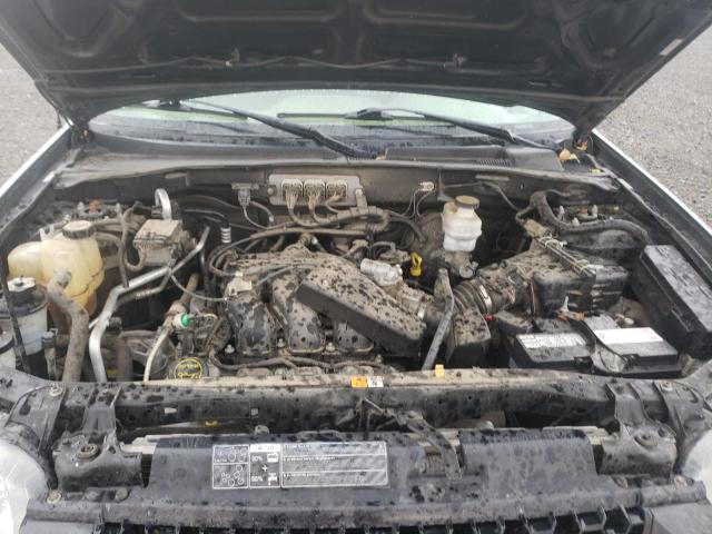 Photo 12 from auction – 2007 FORD ESCAPE with VIN 1FMCU931X7KA44138