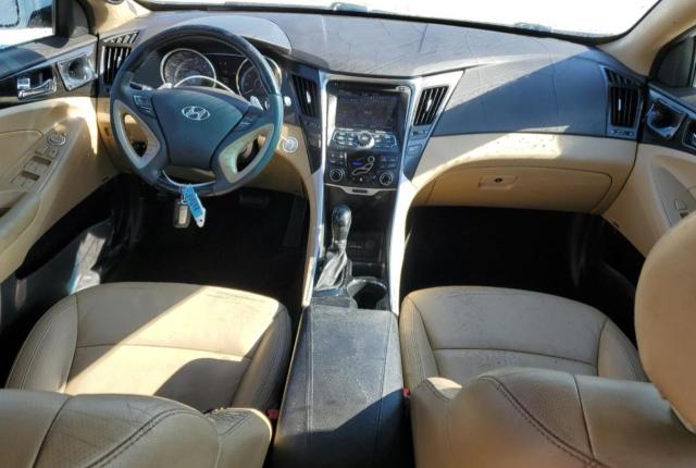 Photo 8 from auction – 2012 HYUNDAI SONATA SE with VIN 5NPEC4AB1CH410639