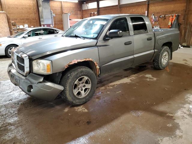 DODGE DAKOTA 2005 with VIN 1D7HW48N05S227747 - Photo from auction
