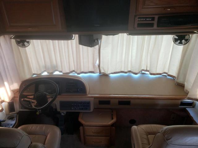 Photo 5 from auction – 1999 FREIGHTLINER CHASSIS X with VIN 4UZ6XFBC0XCF77957