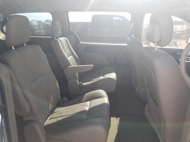 Photo 11 from auction – 2015 CHRYSLER TOWN & COU with VIN 2C4RC1AG6FR675706