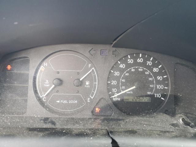 Photo 9 from auction – 2002 TOYOTA COROLLA CE with VIN 2T1BR12E62C574043