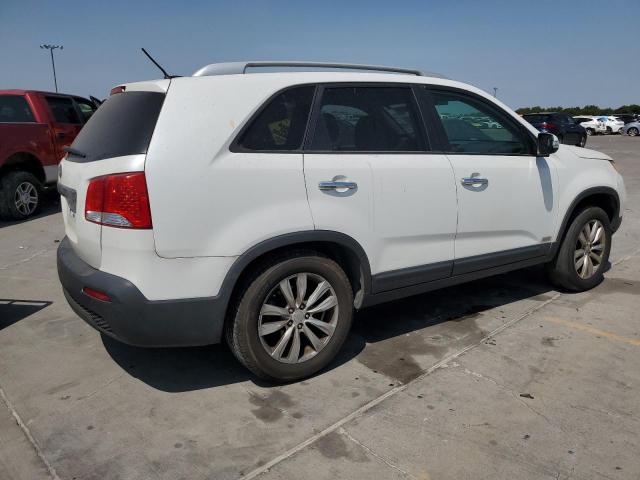 Photo 3 from auction – 2011 KIA SORENTO BA with VIN 5XYKTDA23BG048581