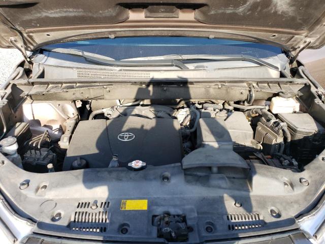 Photo 12 from auction – 2018 TOYOTA HIGHLANDER with VIN 5TDKZRFHXJS280413
