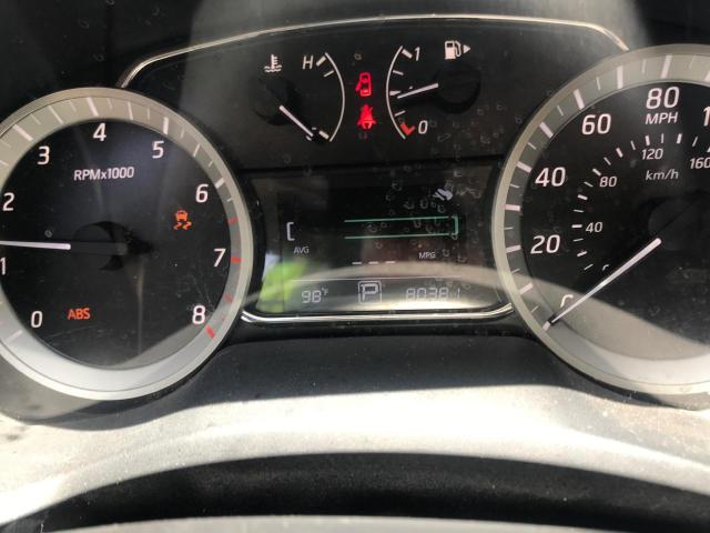 Photo 9 from auction – 2015 NISSAN SENTRA S with VIN 3N1AB7AP3FY303679