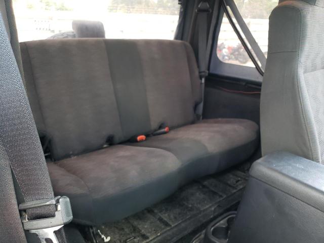 Photo 11 from auction – 2005 JEEP WRANGLER X with VIN 1J4FA39S05P333479