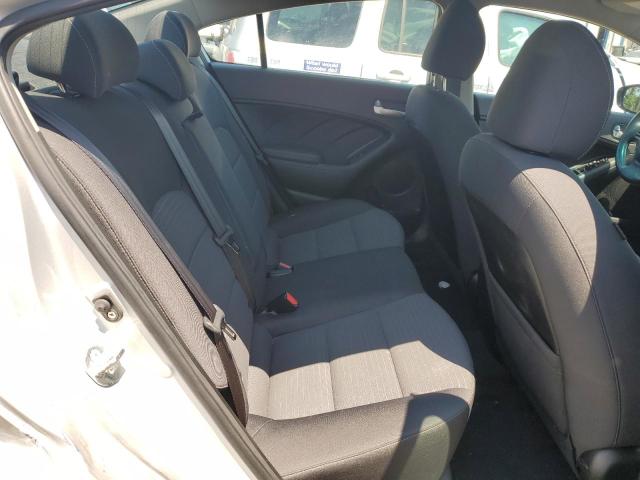 Photo 10 from auction – 2018 KIA FORTE LX with VIN 3KPFL4A74JE266361