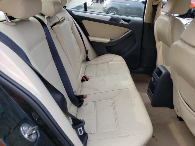 Photo 10 from auction – 2011 VOLKSWAGEN JETTA SEL with VIN 3VWLZ7AJ1BM347613