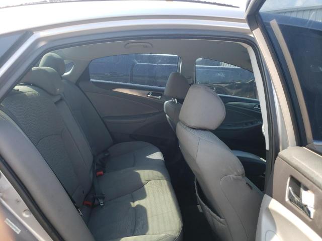 Photo 10 from auction – 2012 HYUNDAI SONATA HYB with VIN KMHEC4A44CA030733