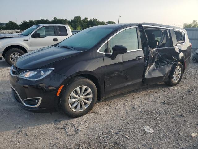 CHRYSLER PACIFICA T 2019 with VIN 2C4RC1FG0KR741332 - Photo from auction